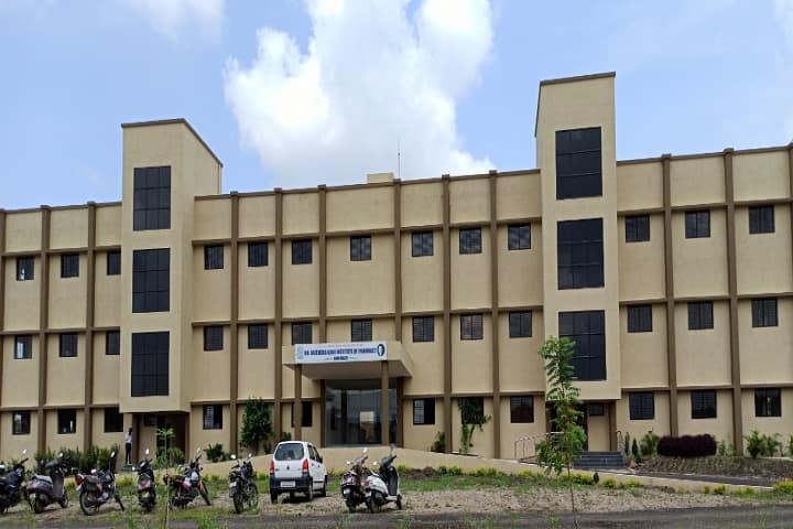 Dr Rajendra Gode Institute of Pharmacy campus in Amravati, Maharashtra, India — photo 1