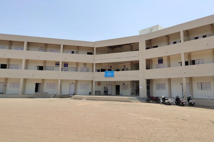 Dr NJ Paulbudhe College of Pharmacy campus in Ahmednagar, Maharashtra, India — photo 1