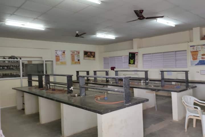Dr NJ Paulbudhe College of Pharmacy campus in Ahmednagar, Maharashtra, India — photo 4