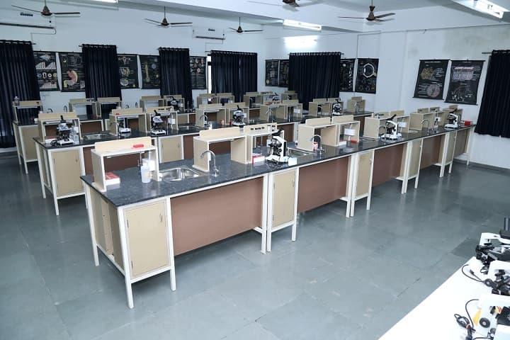 Chanchalben Mafatlal Patel College of Physiotherapy campus in Gandhinagar, Gujarat, India — photo 5