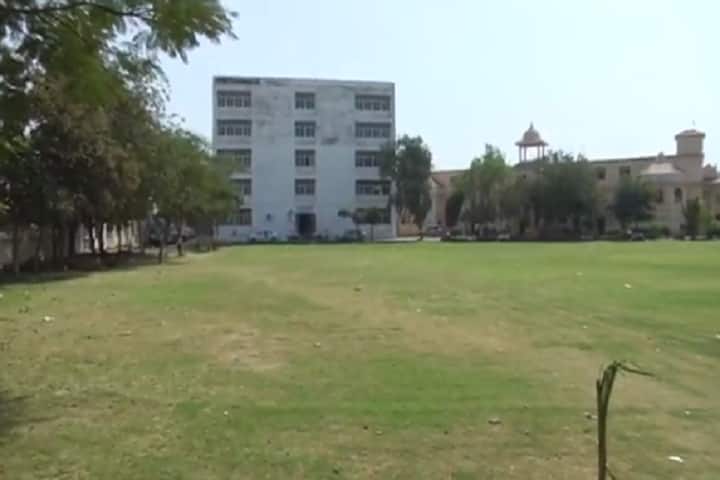 Shree Swaminarayan Physiotherapy College, Ahmedabad campus in Ahmedabad, Gujarat, India