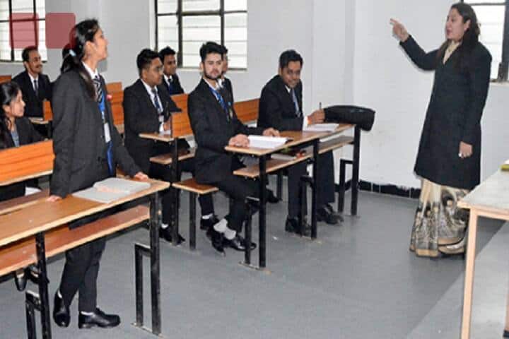 Shri Ram Murti Smarak College of Law campus in Bareilly, Uttar Pradesh, India — photo 2
