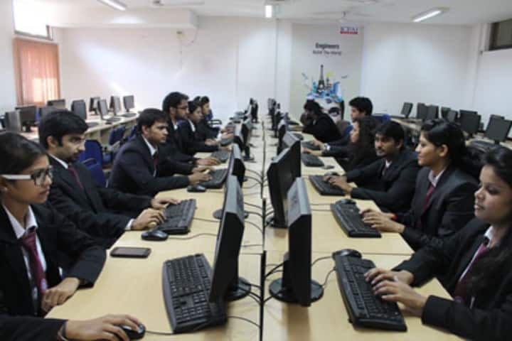 ICFAI Law School campus in Dehradun, Uttarakhand, India — photo 4