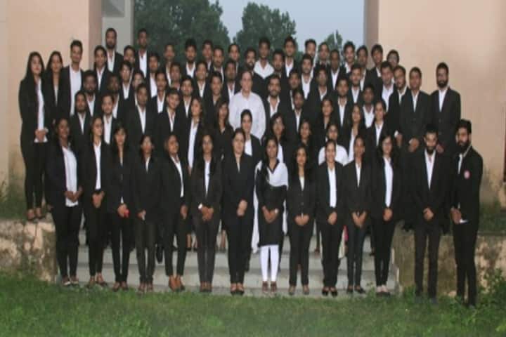 ICFAI Law School campus in Dehradun, Uttarakhand, India — photo 6