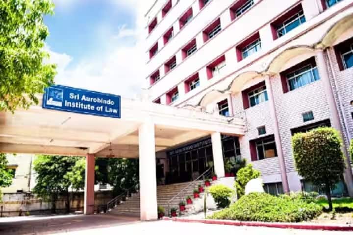 Sri Aurobindo Institute of Law campus in Indore, Madhya Pradesh, India — photo 1