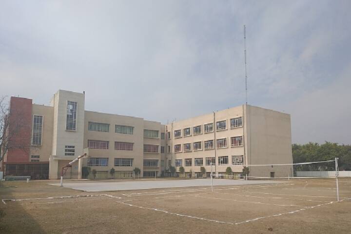 Innocent Hearts Group of Institutions campus in Loharan, Punjab, India — photo 6