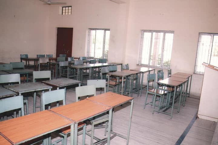 Shri Bhawani Niketan Law College campus in Jaipur, Rajasthan, India — photo 4