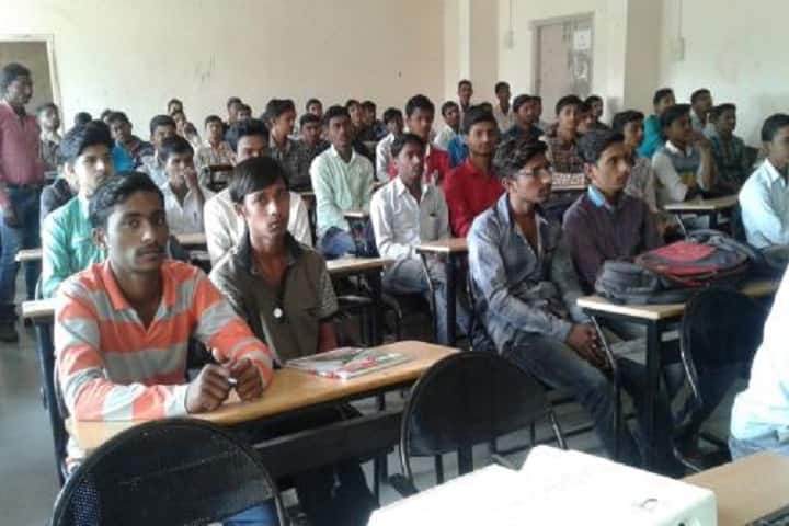 Government Polytechnic campus in Hingoli, Maharashtra, India — photo 1