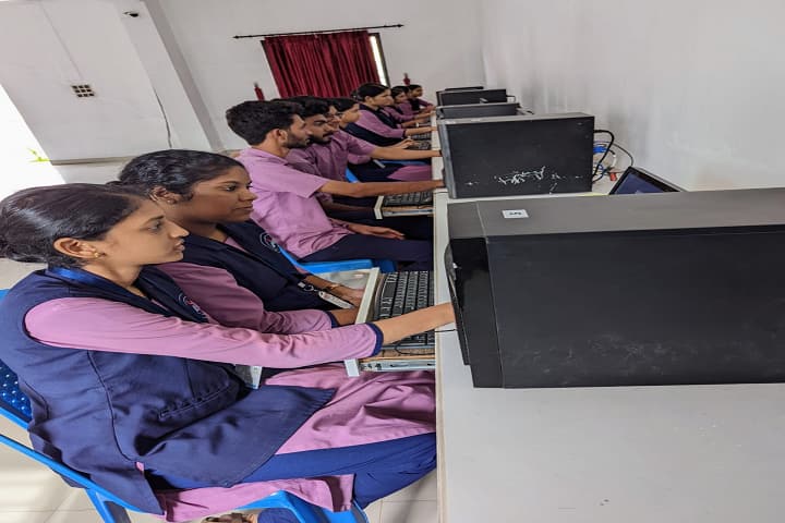 Red Crescent College of Nursing campus in Feroke, Kerala, India — photo 4