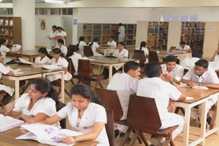 PSG Ponnammaal College of Nursing campus in Tiruppur, Tamil Nadu, India — photo 2