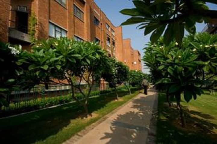 School of Law campus in Gurgaon, Haryana, India — photo 2