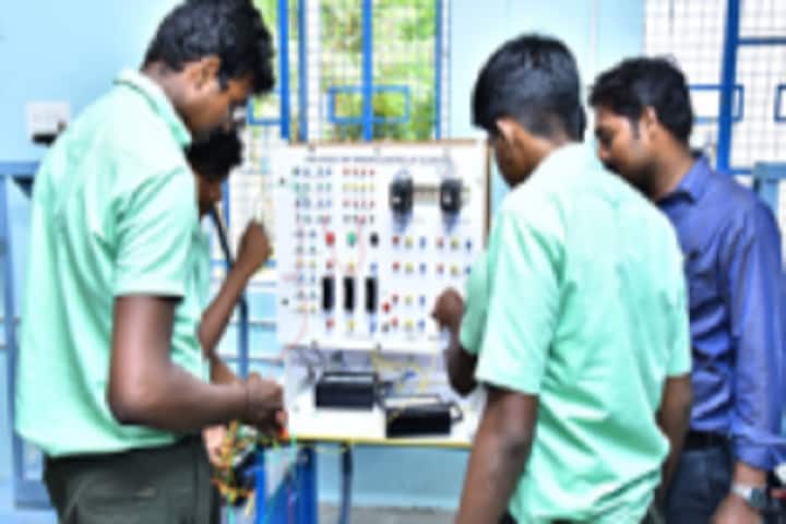 Vasantha Murugu Polytechnic College campus in Nagapattinam, Tamil Nadu, India — photo 6