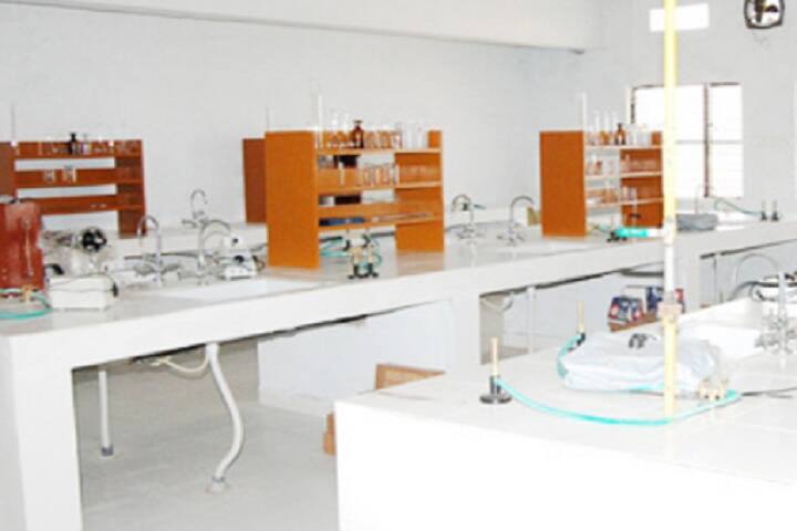 Dharmaraj Shaikshanik Pratishthan's College of Pharmacy campus in Ahmednagar, Maharashtra, India — photo 3