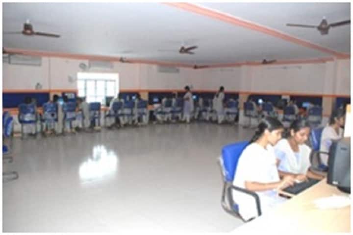 Dhanvanthari Institute of Pharmaceutical Sciences campus in Kothagudem, Telangana, India — photo 5
