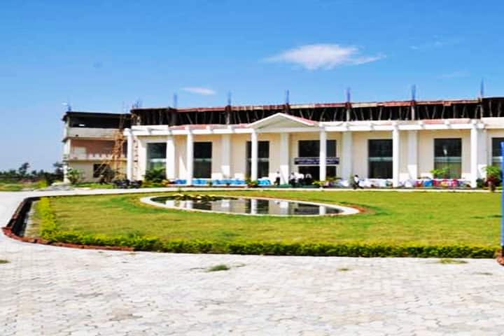 Devsthali Vidyapeeth College of Pharmacy campus in Rudrapur, Uttarakhand, India — photo 1