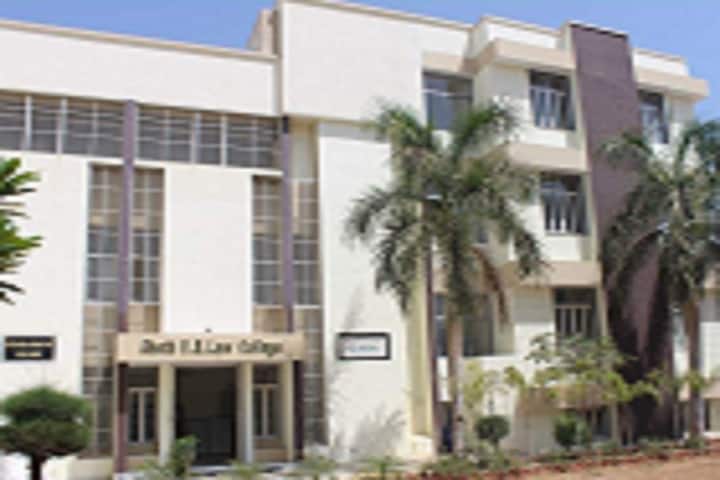 Sheth VS Law College campus in Unjha, Gujarat, India — photo 1