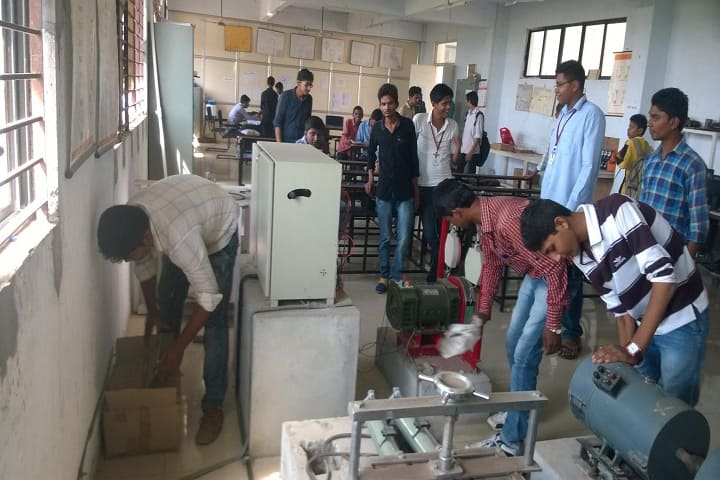 Valia Polytechnic College campus in Bharuch, Gujarat, India — photo 3