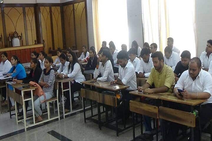 Shree LR Tiwari College of Law campus in Thane, Maharashtra, India — photo 2
