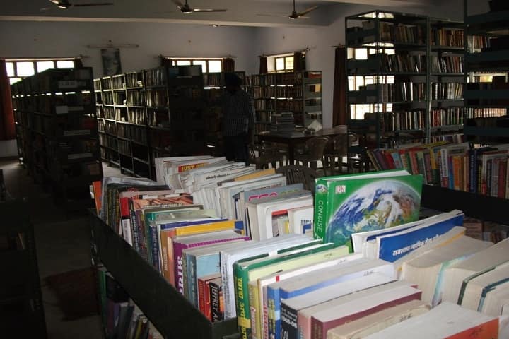 SGN Khalsa Law PG College campus in Sri Ganganagar, Rajasthan, India — photo 2