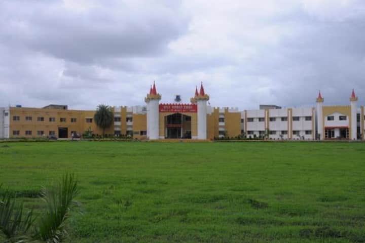 Shiv Kumar Singh Institute of Technology and Science campus in Indore, Madhya Pradesh, India — photo 1