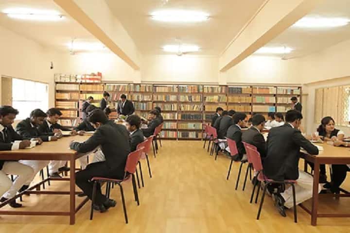 Seth Motilal Law College campus in Jhunjhunu, Rajasthan, India — photo 3