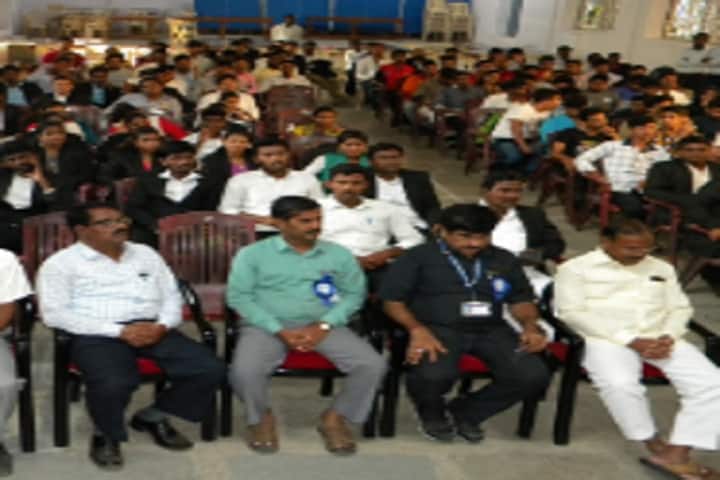Seth Chunilal Amarchand Bohra Law College campus in Raichur, Karnataka, India — photo 3
