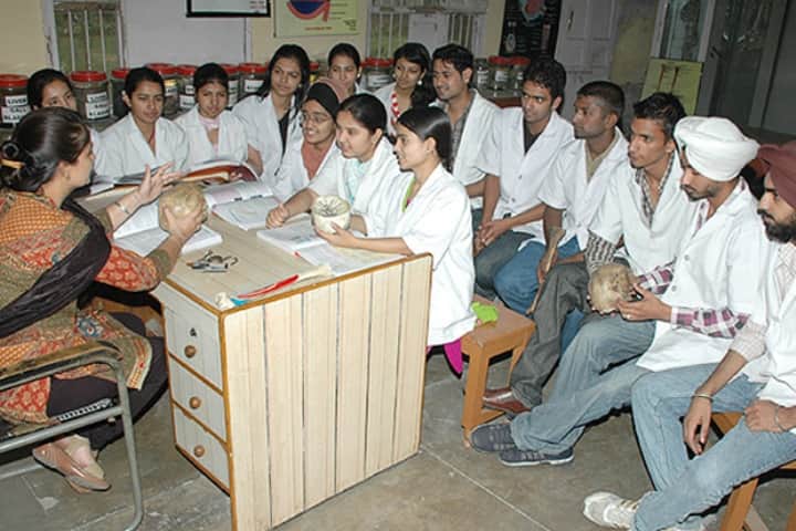 Lord Mahavira Homoeopathic Medical College and Hospital campus in Ludhiana, Punjab, India — photo 2