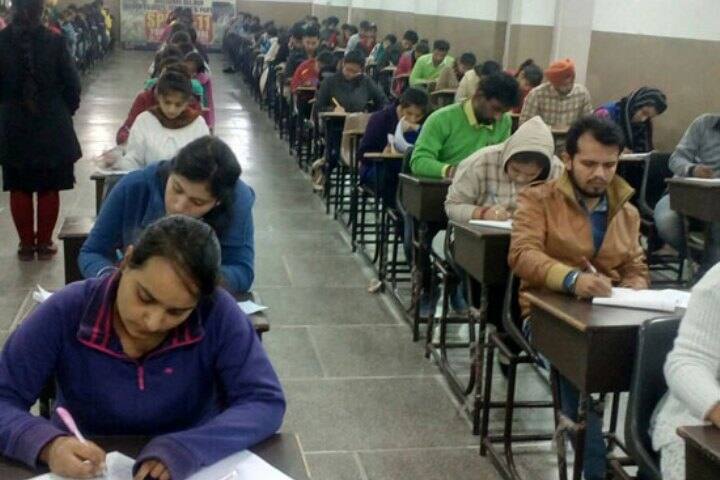 Lord Mahavira Homoeopathic Medical College and Hospital campus in Ludhiana, Punjab, India — photo 3