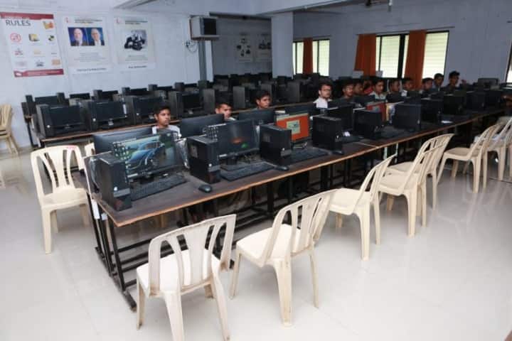 Sharad Institute of Technology campus in Kolhapur, Maharashtra, India — photo 6