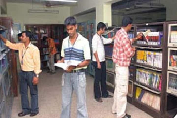 SH Jondhale Polytechnic campus in Dombivli, Maharashtra, India — photo 3