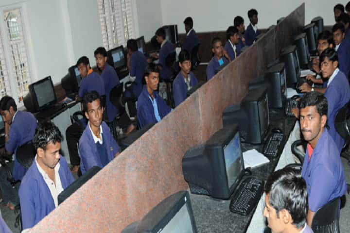 SET Polytechnic campus in Mandya, Karnataka, India — photo 4