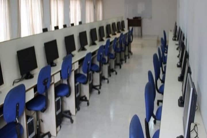 KMCT College of Architecture campus in Kozhikode, Kerala, India — photo 3