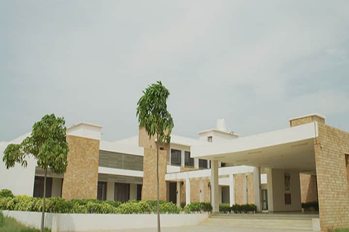 Padmashri Dr Sivanthi Aditanar College of Nursing campus in Tiruchendur, Tamil Nadu, India — photo 1
