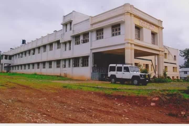 Our Lady of Lourdes School of Nursing campus in Dharwad, Karnataka, India — photo 2