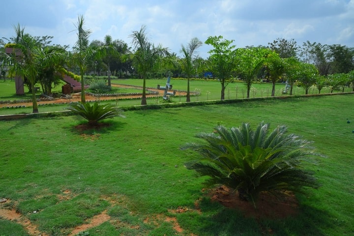 Arcot Sri Mahalakshmi Women's College campus in Arcot, Tamil Nadu, India — photo 3