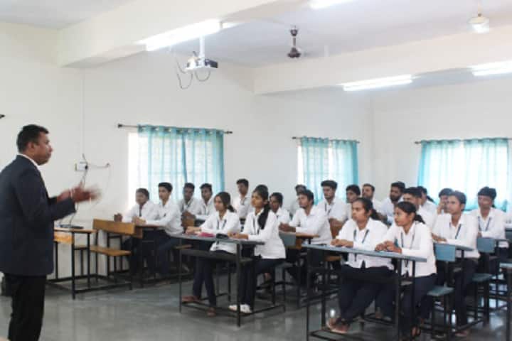 GSM Trust's Genba Sopanrao Moze College of Pharmacy campus in Pune, Maharashtra, India — photo 4
