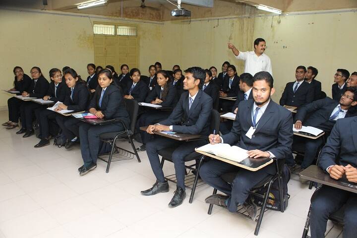The Mandvi Education Society College of Business Administration and Computer Application campus in Mandvi, Gujarat, India — photo 2