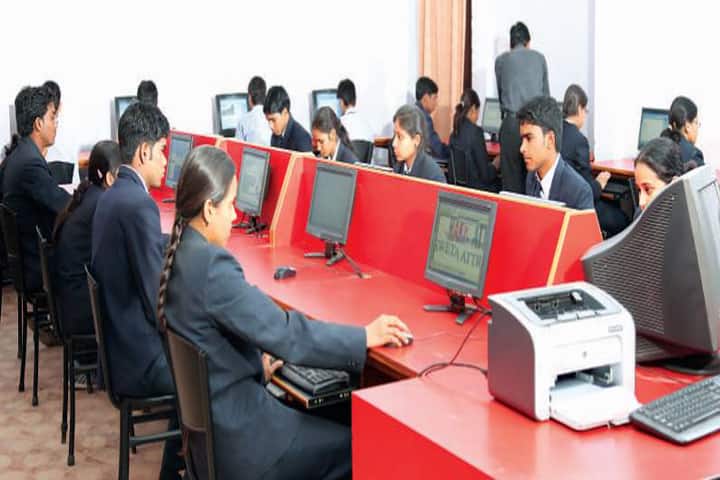 Ch Harchand Singh Group of Colleges campus in Bulandshahr, Uttar Pradesh, India — photo 4