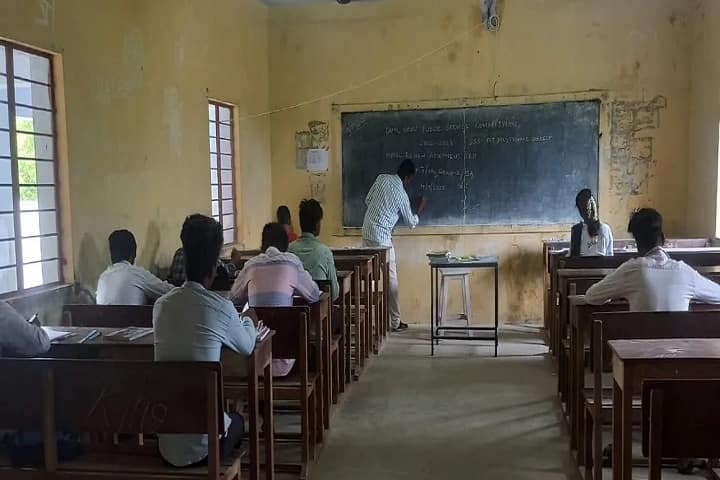 Tiruttani Polytechnic College campus in Tiruvallur, Tamil Nadu, India — photo 3