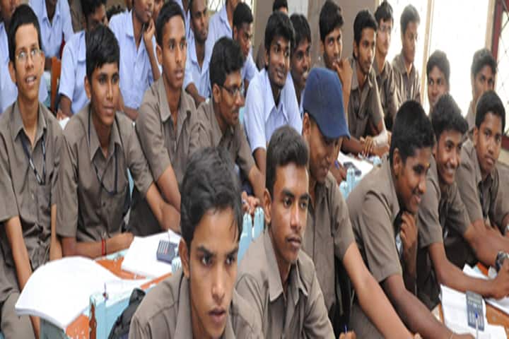 Thiru Seven Hills Polytechnic College campus in Chennai, Tamil Nadu, India — photo 5