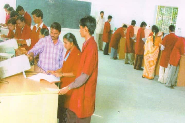 The Salem Polytechnic College campus in Salem, Tamil Nadu, India — photo 5