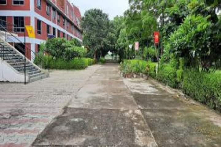 School of Law campus in Ahmedabad, Gujarat, India — photo 2