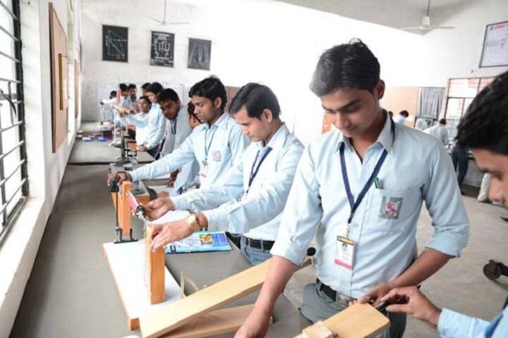 Umrao Technological Institute Polytechnic campus in Fatehpur, Uttar Pradesh, India — photo 4