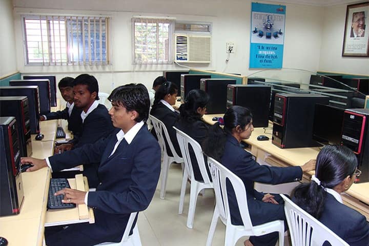 Yashwantrao Mohite Institute of Management campus in Karad, Maharashtra, India — photo 4