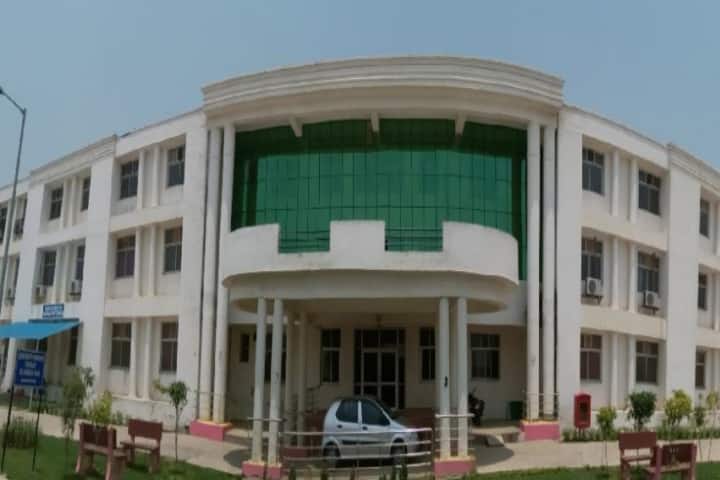 REC Ambedkar Nagar campus in Akbarpur, Uttar Pradesh, India — photo 1