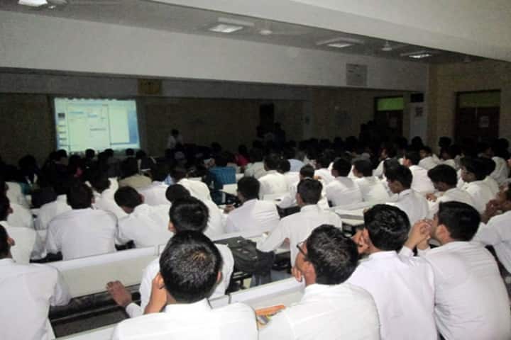 REC Ambedkar Nagar campus in Akbarpur, Uttar Pradesh, India — photo 2