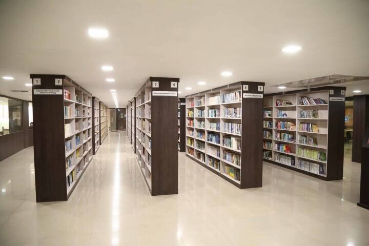 Saveetha College of Architecture and Design campus in Chennai, Tamil Nadu, India — photo 5