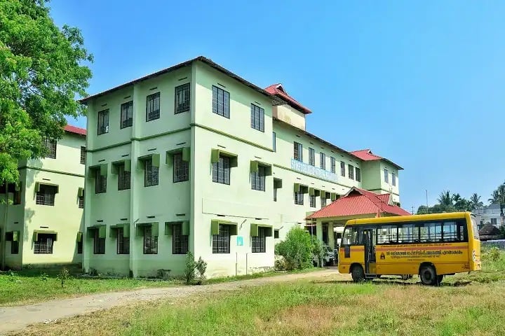 SI-MET College of Nursing campus in Ernakulam, Kerala, India — photo 1