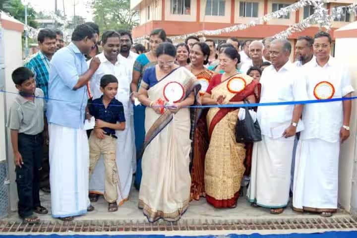 SI-MET College of Nursing campus in Ernakulam, Kerala, India — photo 3