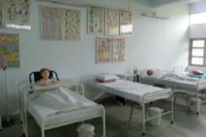 Shree Nootan Kelavni Mandal College of Nursing campus in Valsad, Gujarat, India — photo 6